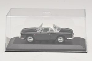 Volkswagen Karmann Ghia Črna z belo streho Minichamps 1:43 430050224 Kovina – slika 4 od 5