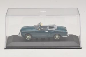 Volkswagen Karmann Ghia Kabriolet Temno Moder Minichamps 1:43 GHIA001 Kovina – slika 4 od 5