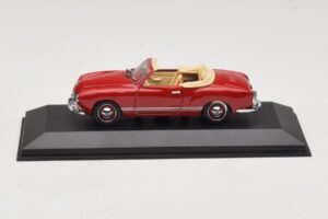 Volkswagen Karmann Ghia Kabriolet Temno Rdeč Minichamps 1:43 Volkswagen Karmann Ghia Kabriolet Temno Rdeč Minichamps 1:43 5032 Kovina
