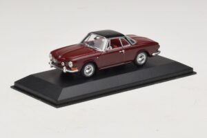Volkswagen Karmann Ghia Rdeč S Črno Streho Minichamps 1:43 GHIA002 Kovina – slika 2 od 5