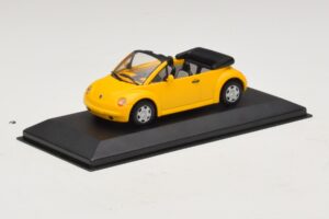 Volkswagen New Beetle Kabriolet Rumen Minichamps 1:43 BEETLE002 Kovina – slika 2 od 5