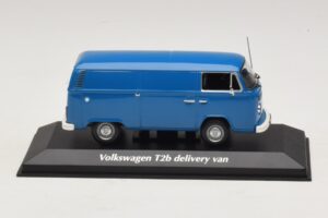 Volkswagen T2b Dostavno Vozilo Moder Maxichamps 1:43 940053061 Kovina