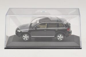 Volkswagen Touareg 7L Črn Minichamps 1:43 TOUAREG002 Kovina – slika 4 od 5