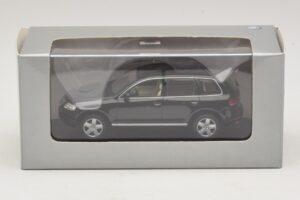 Volkswagen Touareg 7L Črn Minichamps 1:43 TOUAREG002 Kovina – slika 5 od 5