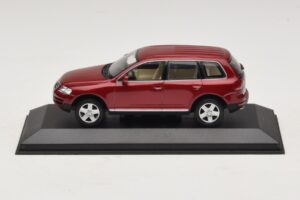 Volkswagen Touareg 7L Rdeč Minichamps 1:43 TOUAREG003 Kovina