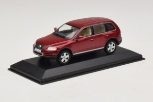 Volkswagen Touareg 7L Rdeč Minichamps 1:43 TOUAREG003 Kovina – slika 2 od 5