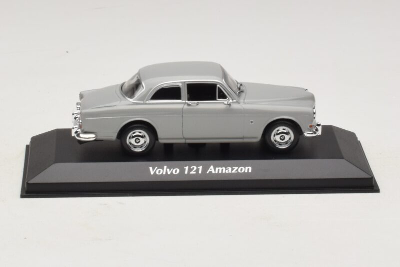 Volvo 121 Amazon Siv Maxichamps 1:43 940171000 Kovina