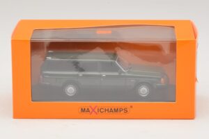 Volvo 240 GL Karavan Temno Zelena Maxichamps 1:43 940171411 Kovina – slika 5 od 5